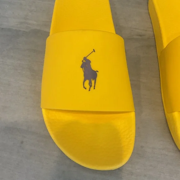 Polo by Ralph Lauren Yellow Slide Sandal with Navy Pony - Picture 3 of 9